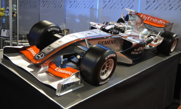 Mercedes-McLaren-MP4-21-Model