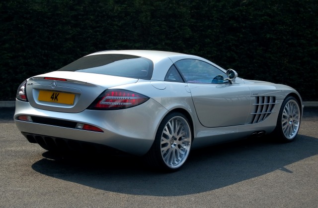 mercedes-benz_2008_project-kahn_slr_01
