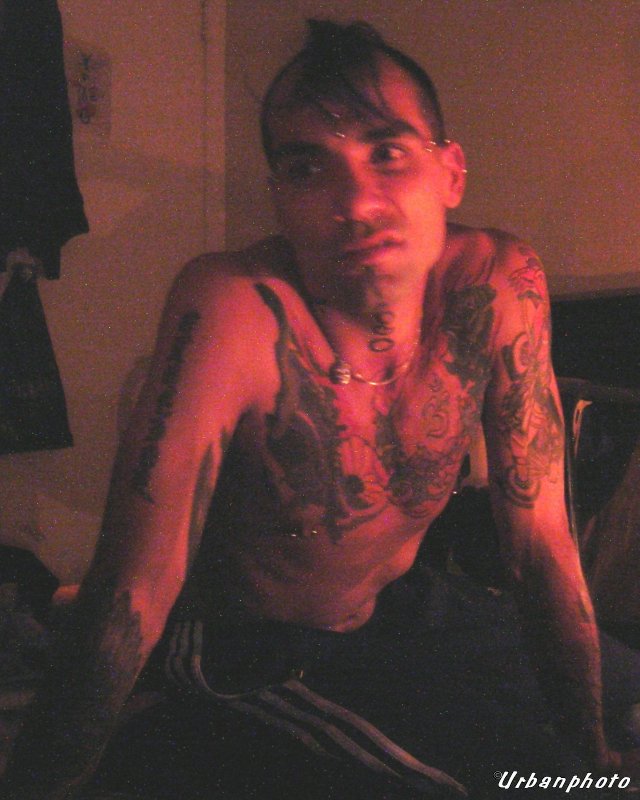 B0002851